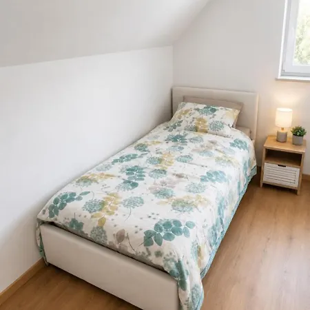 Apartment Grand 2 Lumineux *